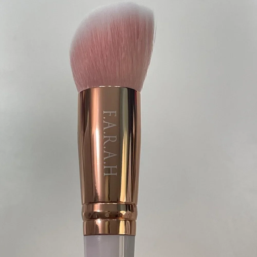 Farah New Marbled Gray White Vegan Rounded Angled Blending Face Brush 160F